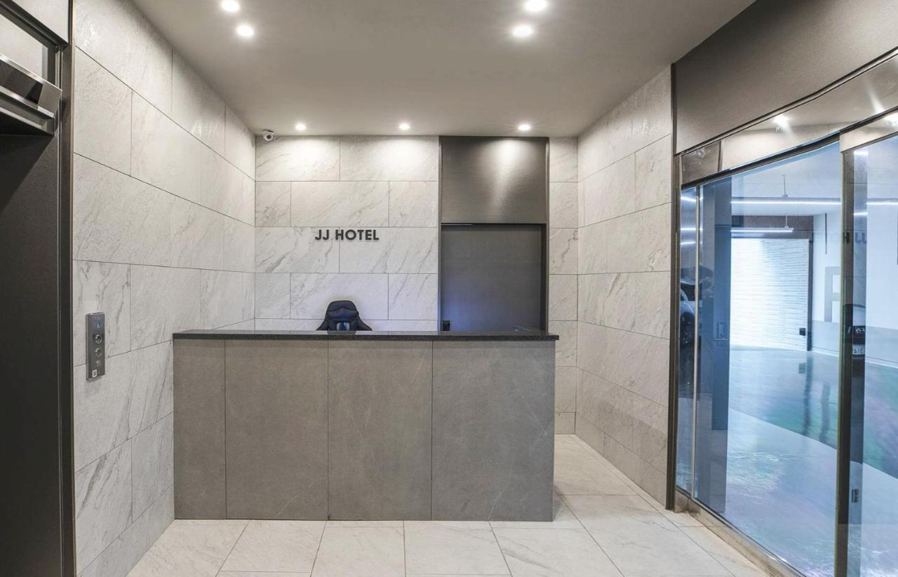 Jj Hotel Сеонгнам Екстериор снимка